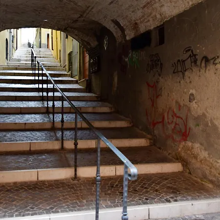 Donne Del Ele Salo