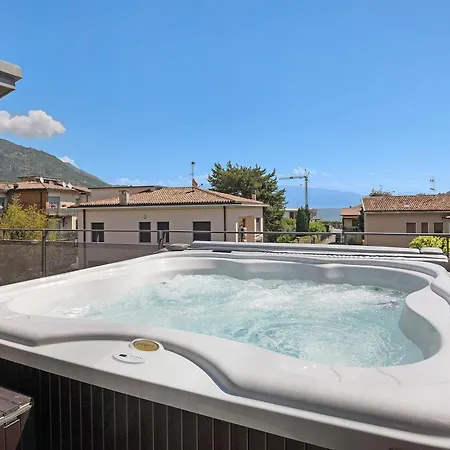 Donne Del Ele Appartement Salò